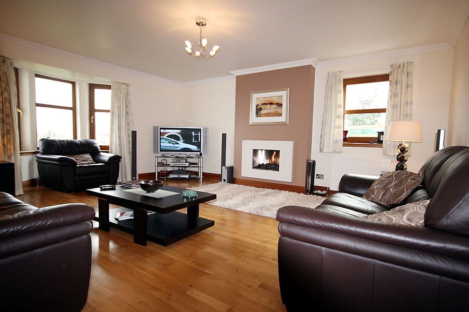 Skye self catering lounge